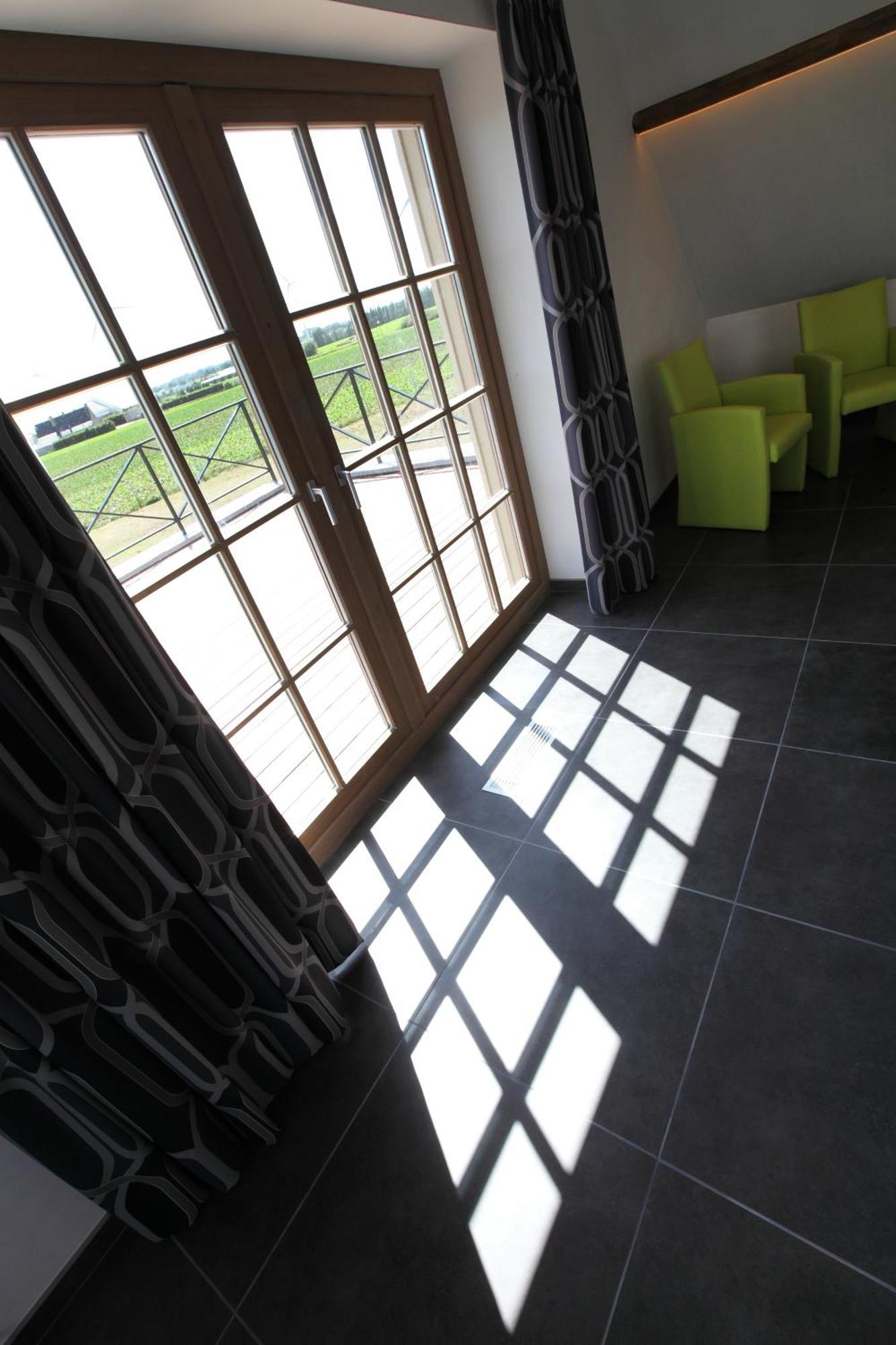 B&B Back2Front Boezinge 객실 사진