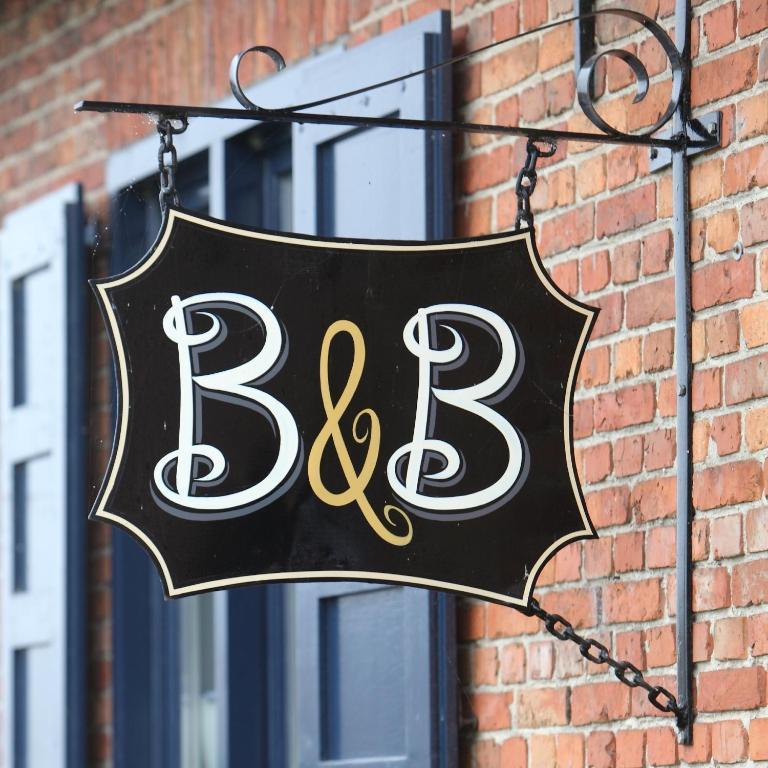 B&B Back2Front Boezinge 외부 사진