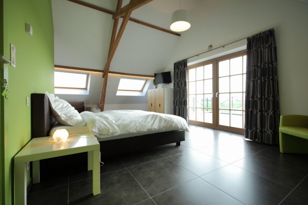 B&B Back2Front Boezinge 외부 사진